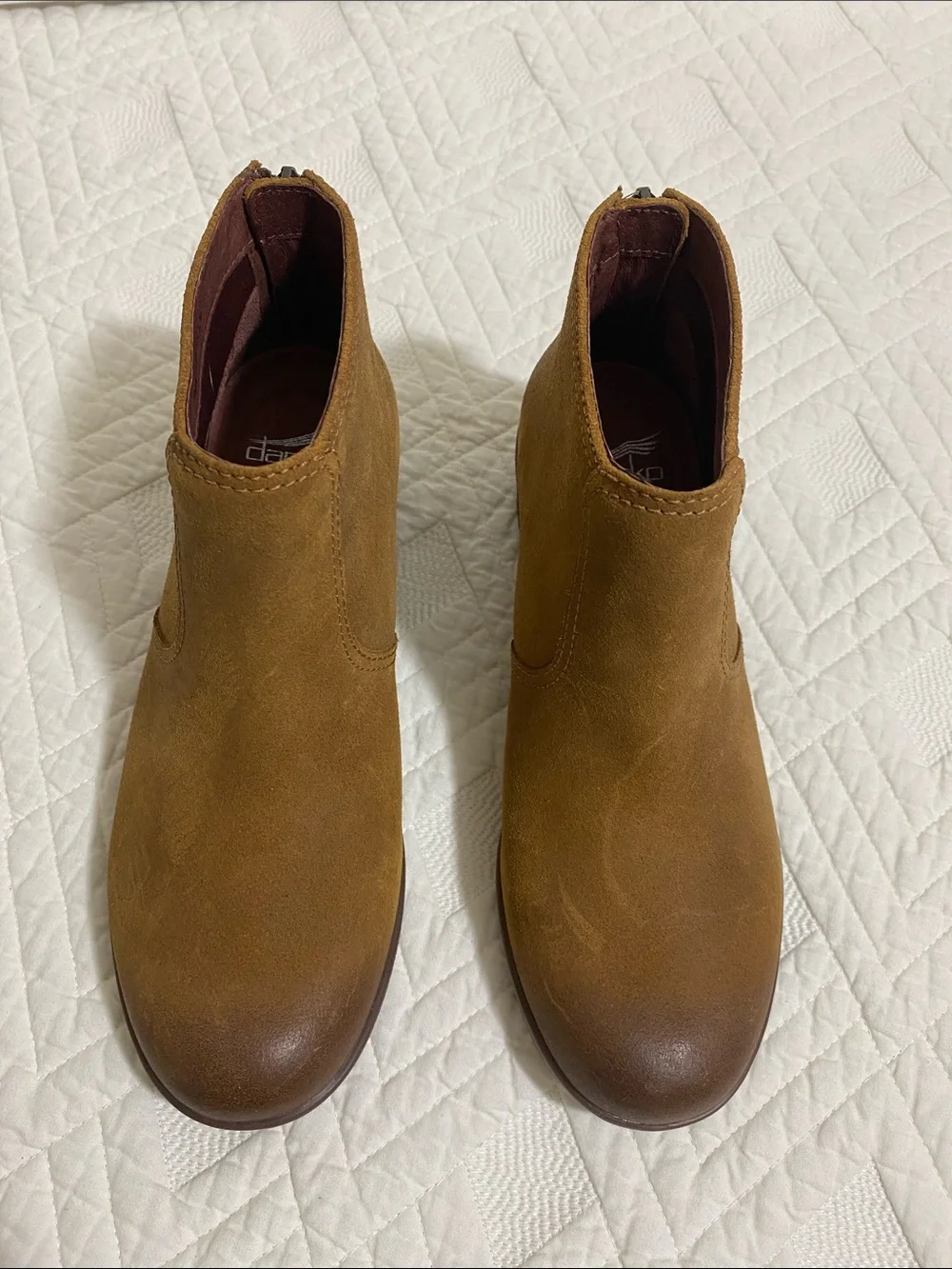 NWOB DANSKO Becki Bootie WATERPROOF Boots Women's Size 36